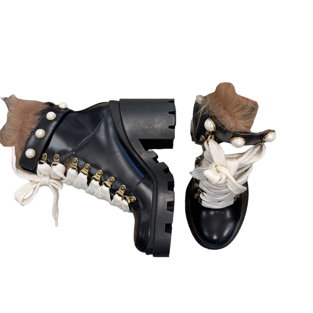 GUCCI
Calfskin Fur Pearl Lace Up Combat Ankle Boots 36 Black - Picture 5 of 7